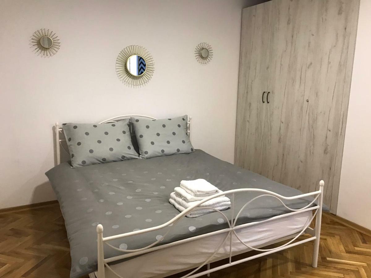 Apartment Sfera ノヴィ・サド エクステリア 写真
